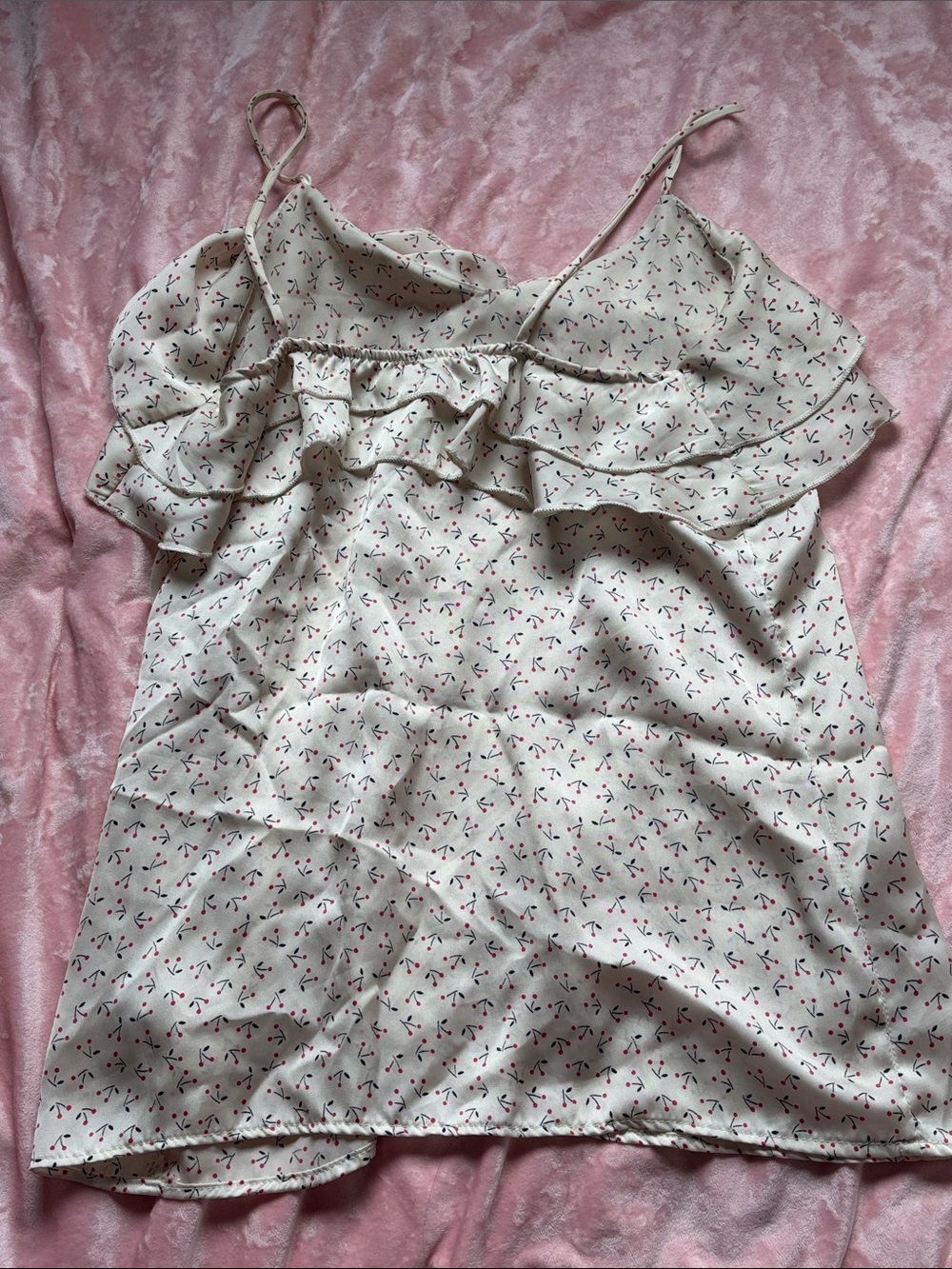 Icone Cherry Ruffle Cami Top - Picture 4 of 5